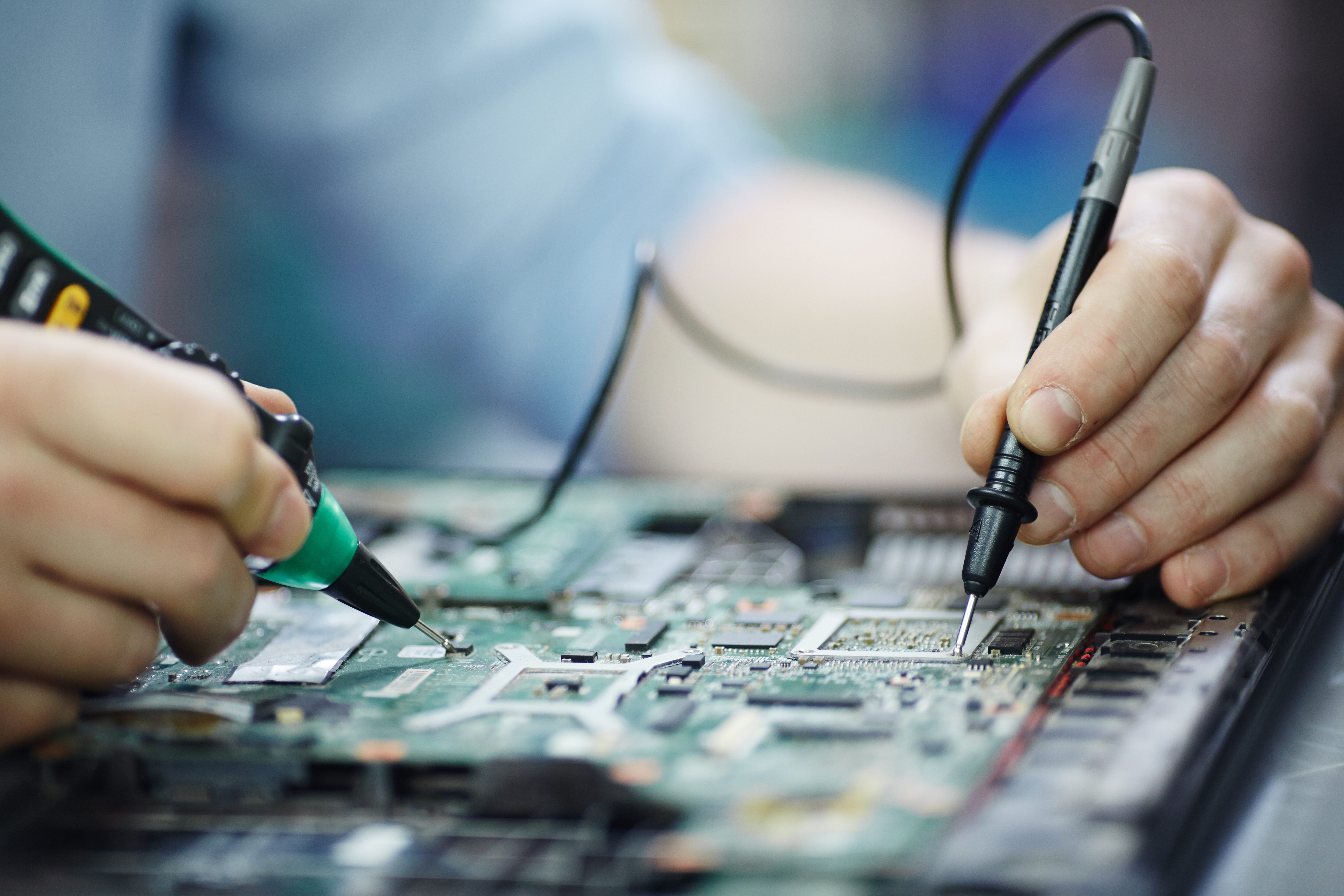 COMPUTER & LAPTOP SERVICE banner